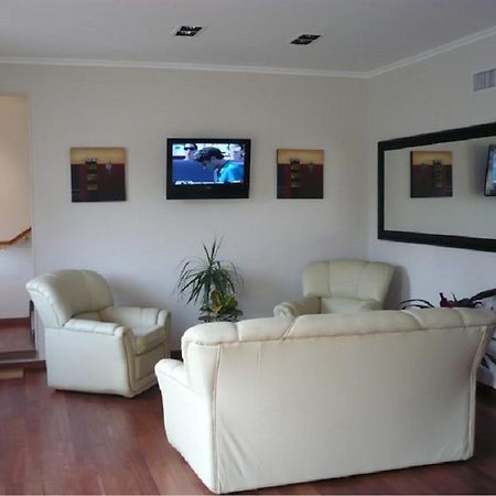 Hotel Mirasierras Tandil Bagian luar foto