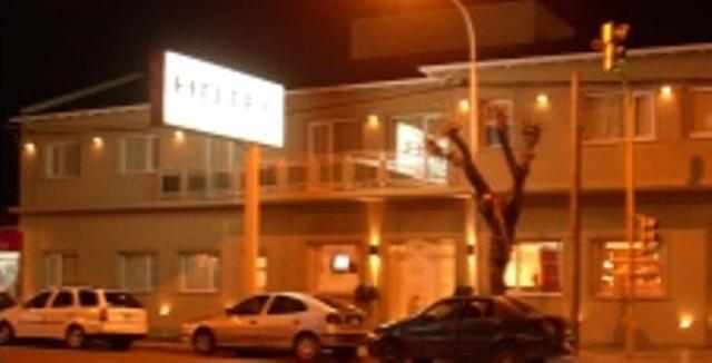 Hotel Mirasierras Tandil Bagian luar foto